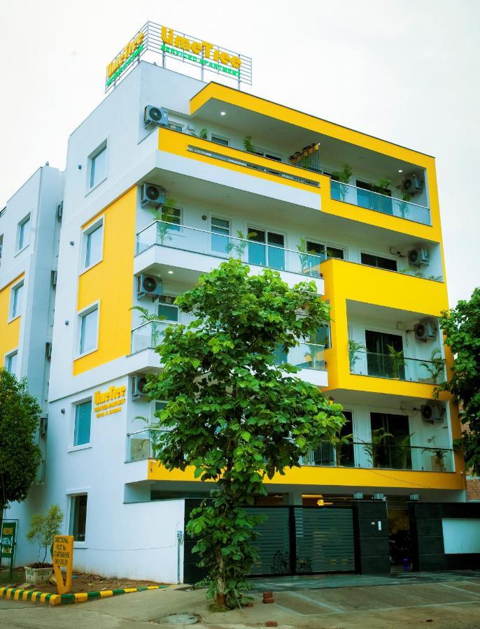 Lime Tree Luxury Studio - Service Apartment Near Artemis Hospital ,Gurgaon Exterior photo